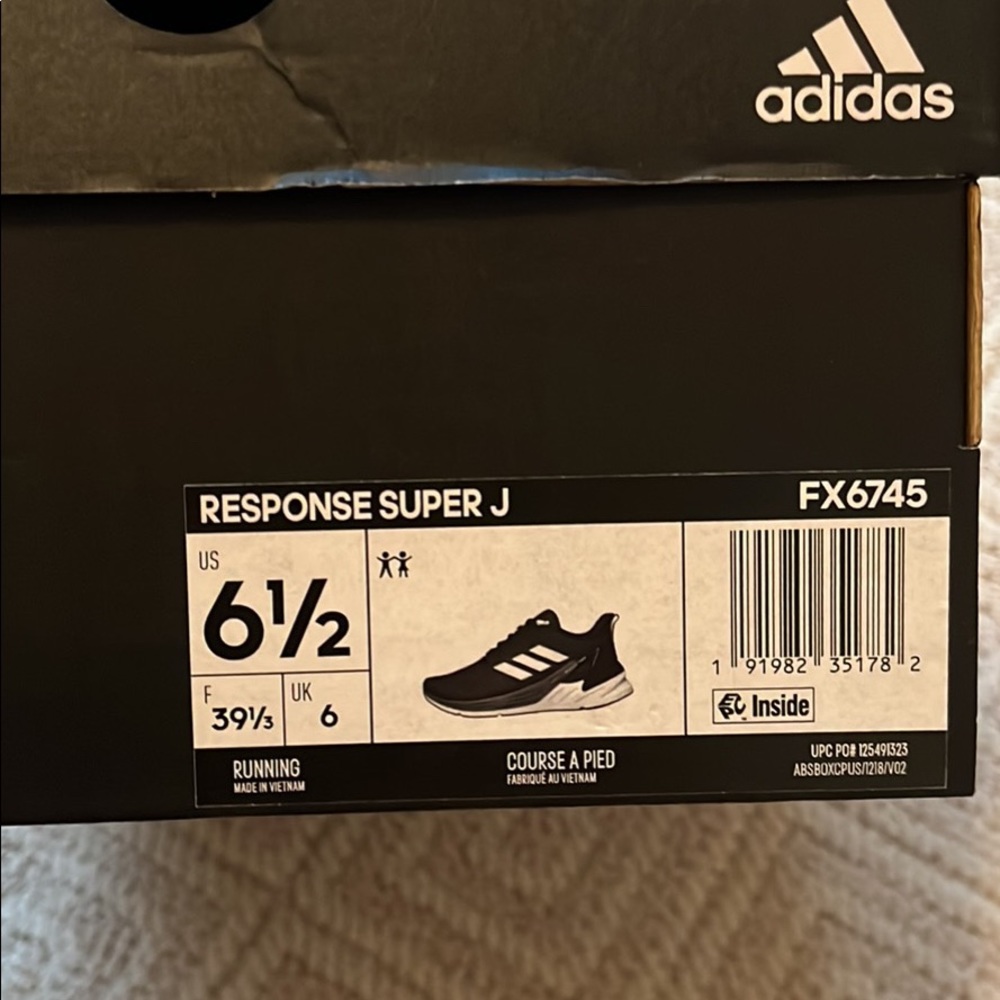Mens size 6.5 adidas shoes